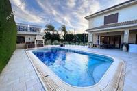 6 Bedroom Detached house · Makedonitissa (Nicosia) for sale 