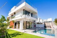 5 Bedroom Detached house in Livadia Larnacas (Larnaca) for sale 