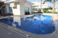 4 Bedroom Detached house · Pallouriotissa (Nicosia) for sale 