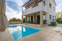 3 Bedroom Detached house in Peyia (Paphos) for sale 