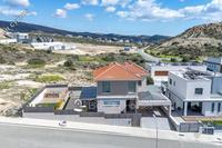 4 Bedroom Detached house in Germasogeia (Limassol) for sale 