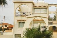 2 Bedroom Apartment in Dekeleia (Larnaca) to rent 