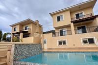 4 Bedroom Detached house in Peyia (Paphos) to rent 