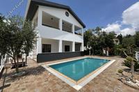 5 Bedroom Detached house in Stroumbi (Paphos) to rent 
