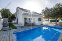 2 Bedroom Detached house in Pervolia (Larnaca) to rent 