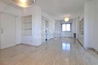 3 Bedroom Penthouse · Lykavitos (Nicosia) for sale 