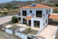 4 Bedroom Detached house · Eptagoneia (Limassol) for sale 