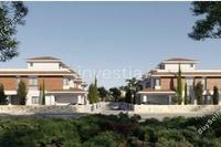 5 Bedroom Detached house · Dromolaxia (Larnaca) for sale 