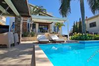5 Bedroom Detached house in Agios Athanasios (Limassol) for sale 
