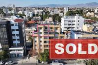 3 Bedroom Entire floor apartment in Acropolis (Nicosia) for sale 