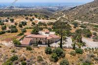 5 Bedroom Detached house · Agios Athanasios (Limassol) for sale 