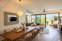3 Bedroom Apartment · Agia Zoni (Limassol) for sale 