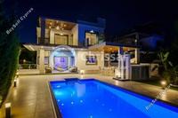 4 Bedroom Detached house in Mouttagiaka (Limassol) for sale 