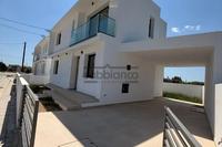 4 Bedroom Detached house in Livadia Larnacas (Larnaca) for sale 