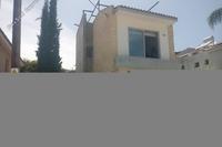 4 Bedroom Semi-detached house in Agios Athanasios (Limassol) for sale 