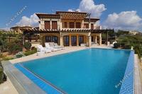 5 Bedroom Detached house in Aphrodite Hills (Paphos) for sale 