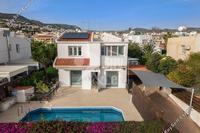 4 Bedroom Detached house · Peyia (Paphos) to rent 