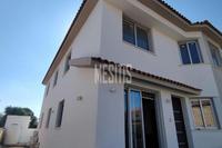 3 Bedroom Detached house in Kokkinotrimithia (Nicosia) to rent 