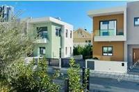 2 Bedroom Semi-detached house in Potamos Germasogeias (Limassol) for sale 