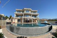4 Bedroom Detached house · Sea Caves Peyia (Paphos) for sale 
