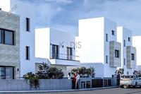 4 Bedroom Semi-detached house in Agios Athanasios (Limassol) for sale 
