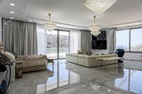 7 Bedroom Detached house in Parekklisia (Limassol) for sale 