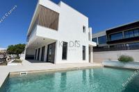 4 Bedroom Detached house in Agios Athanasios (Limassol) for sale 