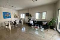 4 Bedroom Apartment · Nicosia Municipality (Nicosia) for sale 