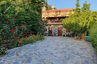 3 Bedroom Detached house in Kato Platres (Limassol) for sale 