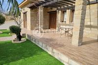 3 Bedroom Detached house in Souni Zanakia (Limassol) to rent 