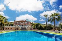 8 Bedroom Detached house in Alethriko (Larnaca) to rent 