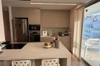 3 Bedroom Entire floor apartment in Agioi Omologitai (Nicosia) to rent 