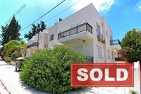 3 Bedroom Semi-detached house · Kato Paphos (Paphos) for sale 