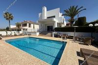 3 Bedroom Detached house · Agios Tychonas (Limassol) to rent 