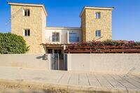 3 Bedroom Semi-detached house in Mouttagiaka (Limassol) for sale 