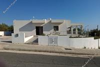 4 Bedroom Bungalow in Tala (Paphos) to rent 