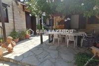 3 Bedroom Semi-detached house in Pentakomo (Limassol) to rent 