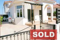 2 Bedroom Bungalow · Liopetri (Famagusta) for sale 
