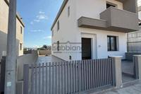 3 Bedroom Detached house in Verengaria Limassol (Limassol) for sale 