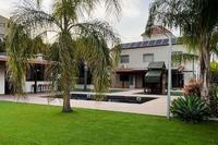 6 Bedroom Detached house in Palodeia (Limassol) for sale 