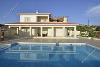 8 Bedroom Detached house in Peyia (Paphos) for sale 
