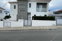 5 Bedroom Detached house in Parekklisia (Limassol) to rent 