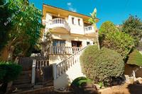 4 Bedroom Detached house in Agios Athanasios (Limassol) for sale 