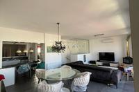 3 Bedroom Penthouse in Limassol Municipality (Limassol) to rent 