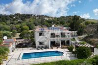 4 Bedroom Detached house in Armou (Paphos) for sale 