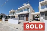 4 Bedroom Detached house in Kato Paphos (Paphos) for sale 