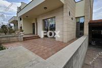 3 Bedroom Semi-detached house · Kapsalos (Limassol) to rent 