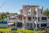 6 Bedroom Detached house in Aphrodite Hills (Paphos) for sale 