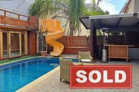 5 Bedroom Detached house in Agia Fyla (Limassol) for sale 