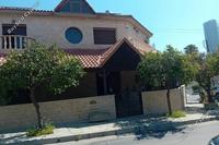 4 Bedroom Detached house · Neapolis (Limassol) to rent 